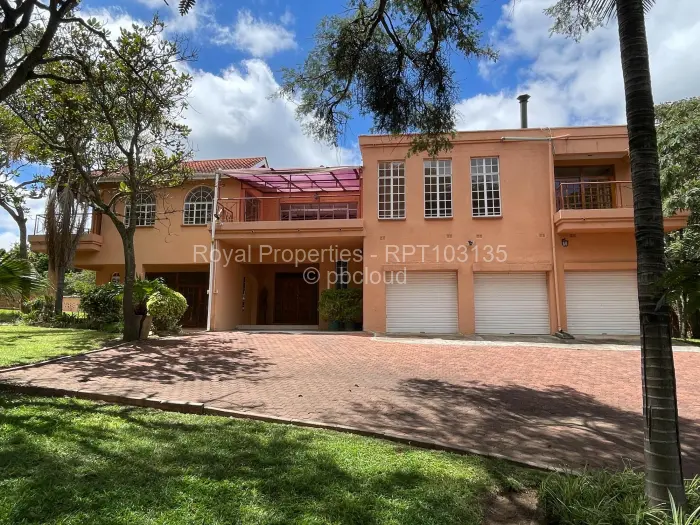 5 Bedroom House for Sale in Glen Lorne, Harare