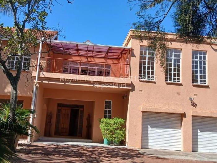 5 Bedroom House for Sale in Glen Lorne, Harare