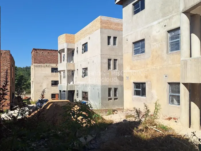 Townhouse/Complex/Cluster for Sale in Glen Lorne, Harare