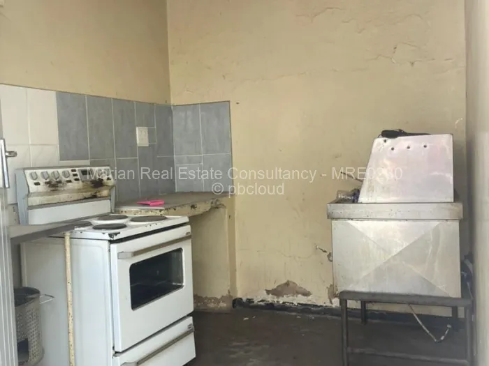 Warehouse/Industrial for Sale in Entumbane, Bulawayo