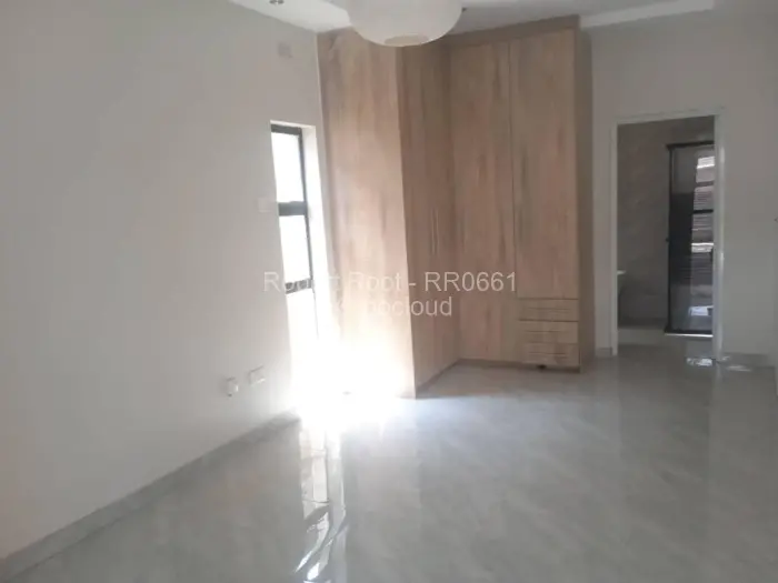 Townhouse/Complex/Cluster for Sale in Strathaven, Harare