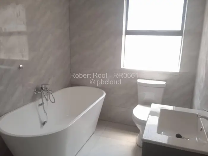 Townhouse/Complex/Cluster for Sale in Strathaven, Harare