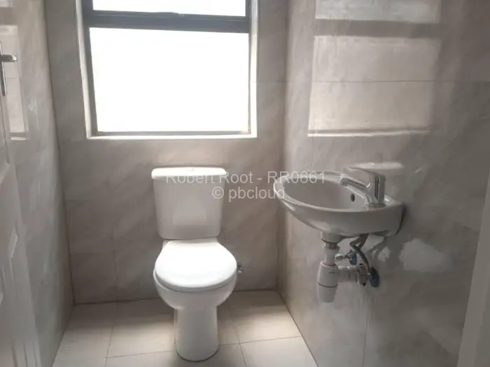 Townhouse/Complex/Cluster for Sale in Strathaven, Harare