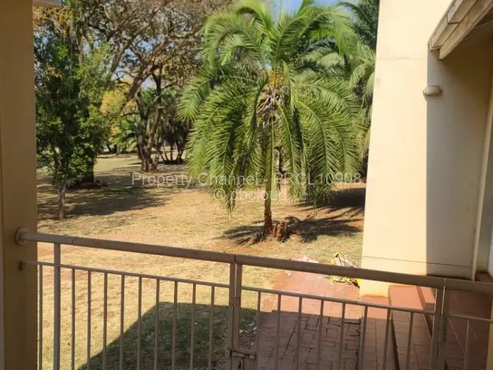 Townhouse/Cluster to Rent in Highlands, Harare
