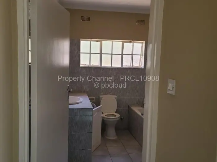 Townhouse/Cluster to Rent in Highlands, Harare