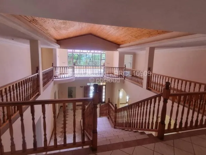 5 Bedroom House to Rent in Glen Lorne, Harare