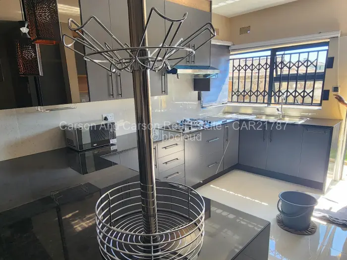 Townhouse/Complex/Cluster to Rent in Manresa, Harare