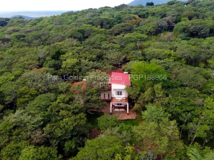 3 Bedroom House for Sale in Lake Mutirikwi, Masvingo