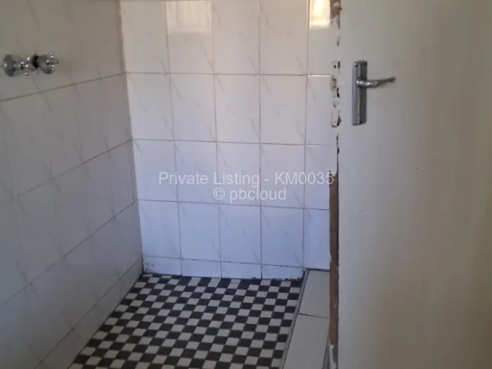 4 Bedroom House for Sale in Kambuzuma, Harare