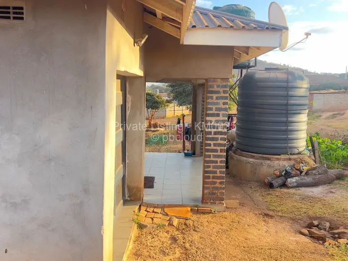 4 Bedroom House for Sale in Kambuzuma, Harare