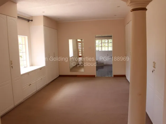 5 Bedroom House to Rent in Glen Lorne