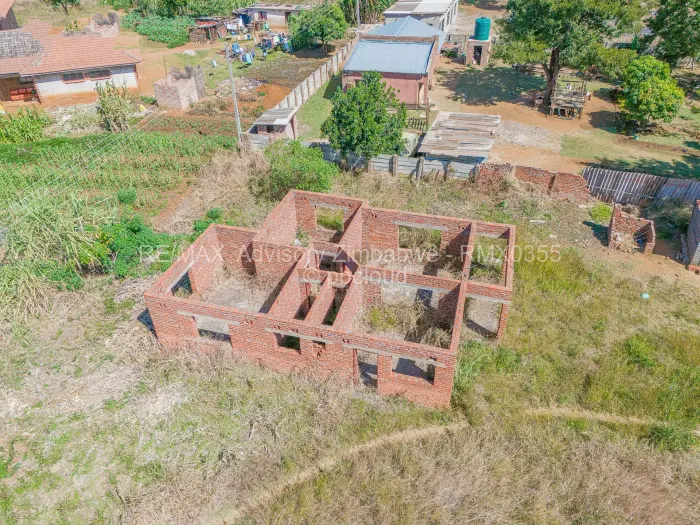 Commercial Stand for Sale in Norton, Norton