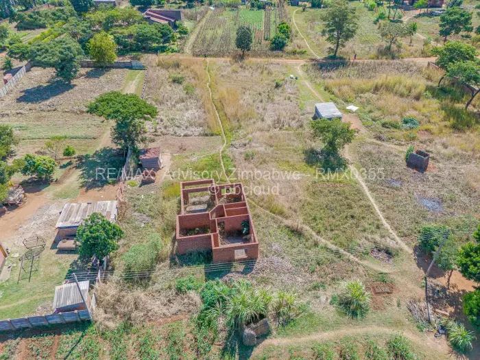 Commercial Stand for Sale in Norton, Norton