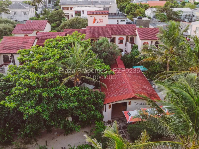 Warehouse/Industrial for Sale in Macuti, Macuti