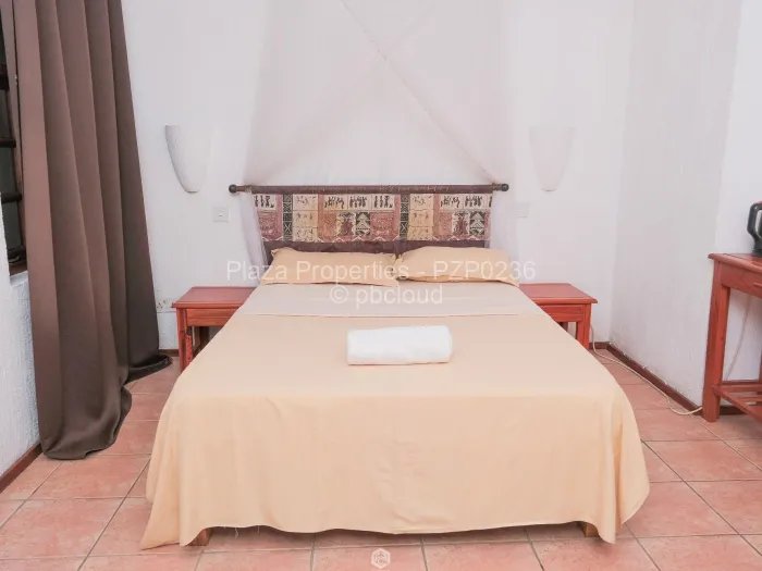 Warehouse/Industrial for Sale in Macuti, Macuti