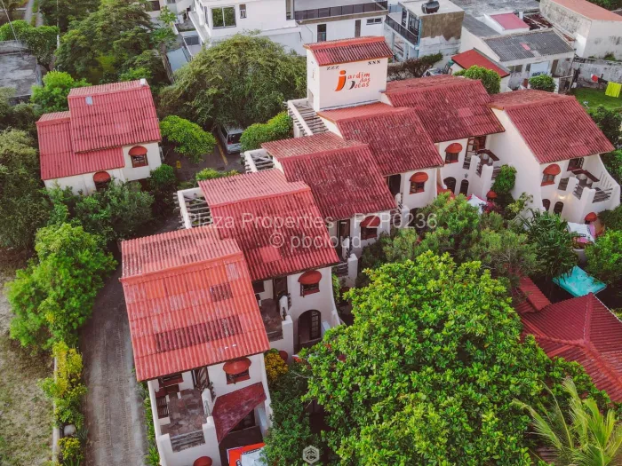 Warehouse/Industrial for Sale in Macuti, Macuti