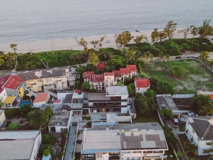 Warehouse/Industrial for Sale in Macuti, Macuti