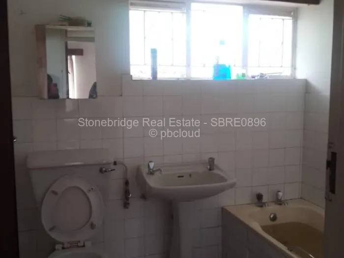 3 Bedroom House for Sale in Parklands, Bulawayo