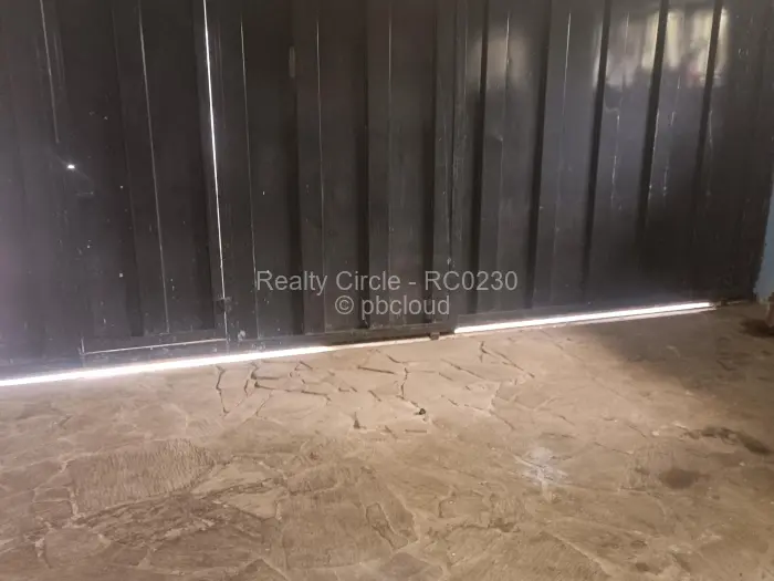 5 Bedroom House for Sale in Hatfield, Harare