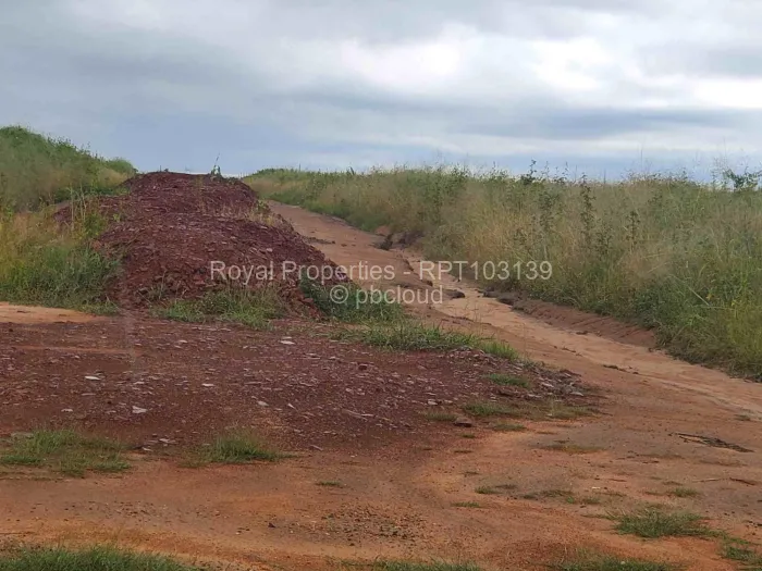 Commercial Stand for Sale in Norton, Norton