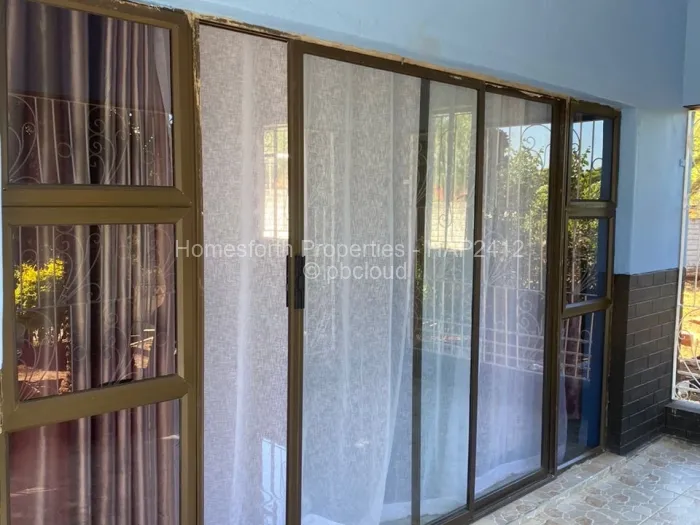 4 Bedroom House for Sale in Morningside Byo, Bulawayo