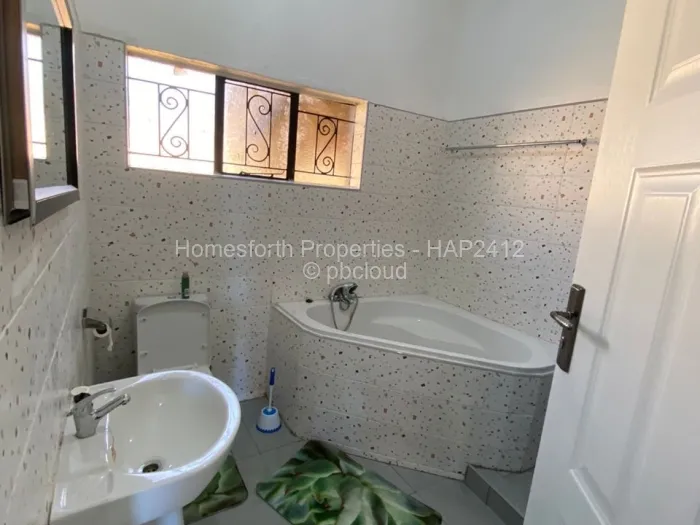 4 Bedroom House for Sale in Morningside Byo, Bulawayo