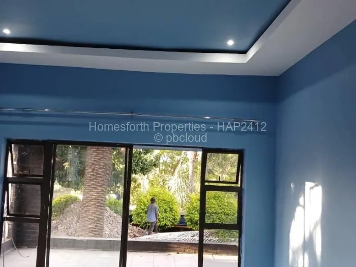 4 Bedroom House for Sale in Morningside Byo, Bulawayo