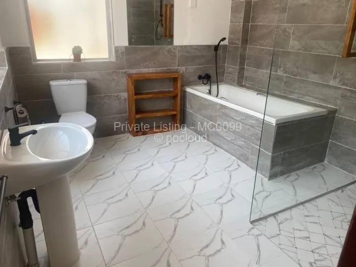 Flat/Apartment to Rent in Borrowdale