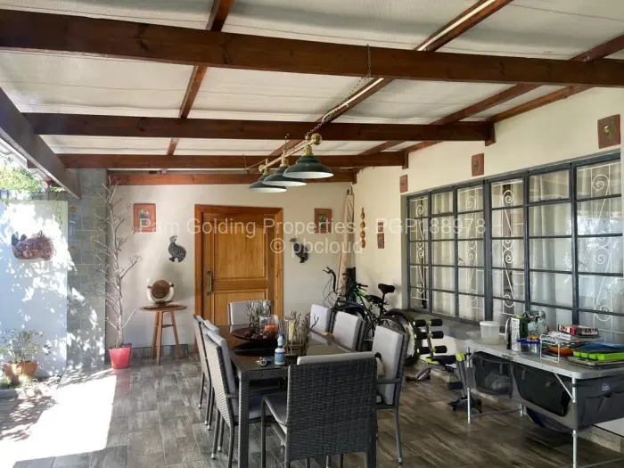 3 Bedroom House for Sale in Hillcrest, Bulawayo