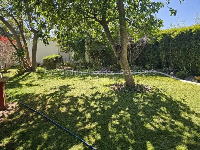3 Bedroom House for Sale in Hillcrest, Bulawayo