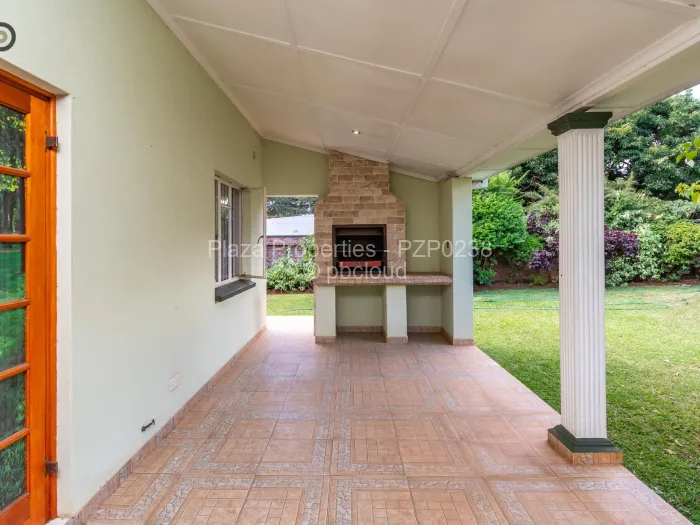 5 Bedroom House for Sale in Alexandra Park, Harare