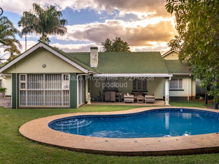 5 Bedroom House for Sale in Alexandra Park, Harare