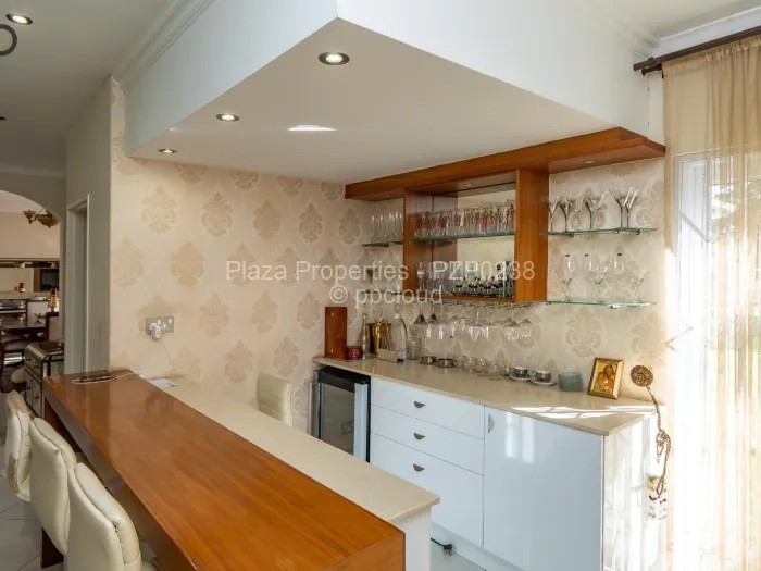 5 Bedroom House for Sale in Alexandra Park, Harare