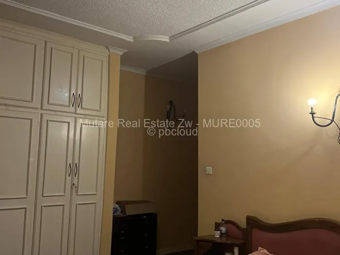 5 Bedroom House for Sale in Vumba, Vumba