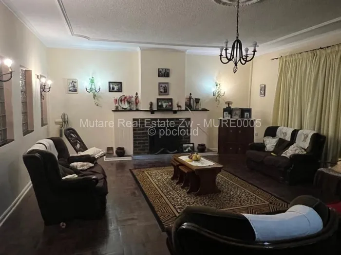 5 Bedroom House for Sale in Vumba, Vumba