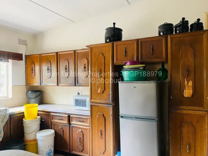3 Bedroom House for Sale in Matsheumhlope, Bulawayo