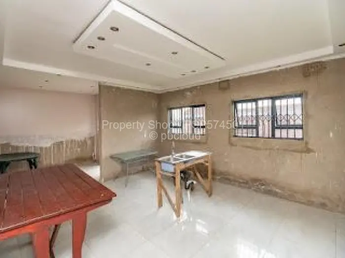 5 Bedroom House for Sale in Mount Hampden, Harare