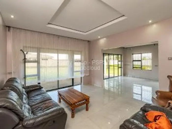 5 Bedroom House for Sale in Mount Hampden, Harare