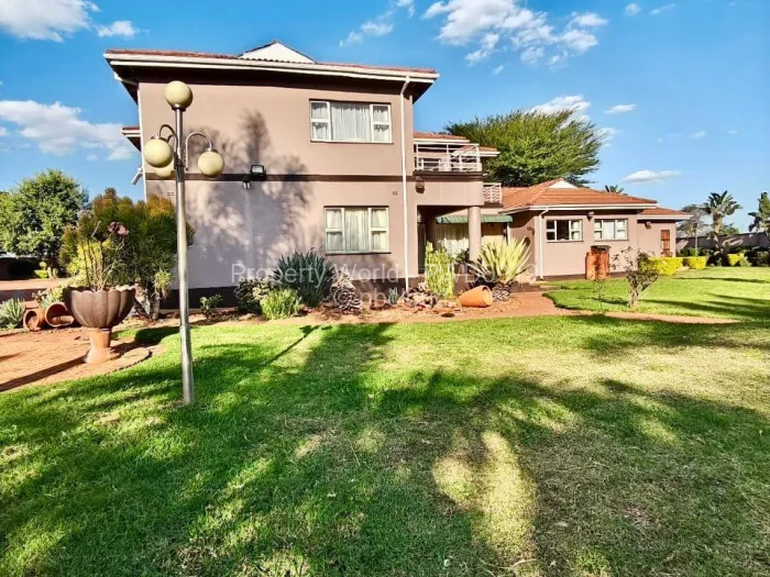6 Bedroom House for Sale in Shawasha Hills, Harare