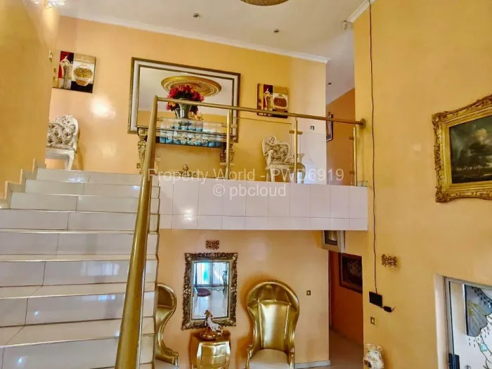 6 Bedroom House for Sale in Shawasha Hills, Harare