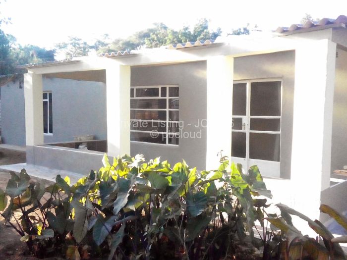 3 Bedroom Cottage/Garden Flat to Rent in Helensvale, Harare