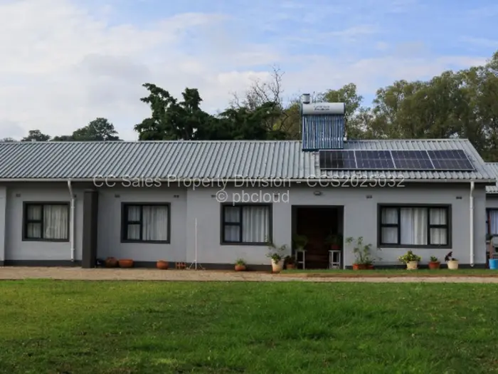 Townhouse/Complex/Cluster for Sale in Hillside Byo, Bulawayo