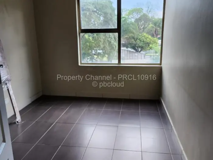 Flat/Apartment to Rent in Newlands, Harare
