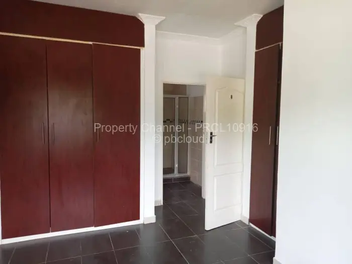 Flat/Apartment to Rent in Newlands, Harare