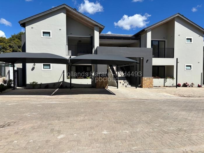 Townhouse/Cluster for Sale in Greendale, Harare