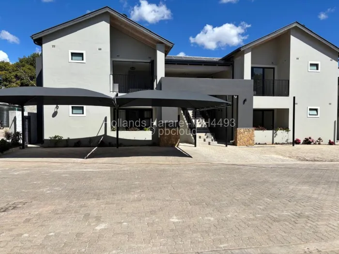 Townhouse/Cluster for Sale in Greendale, Harare