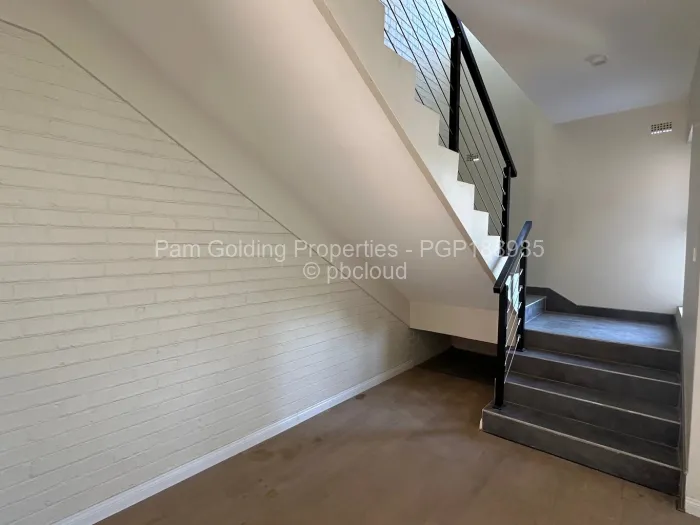 Flat/Apartment to Rent in Avondale
