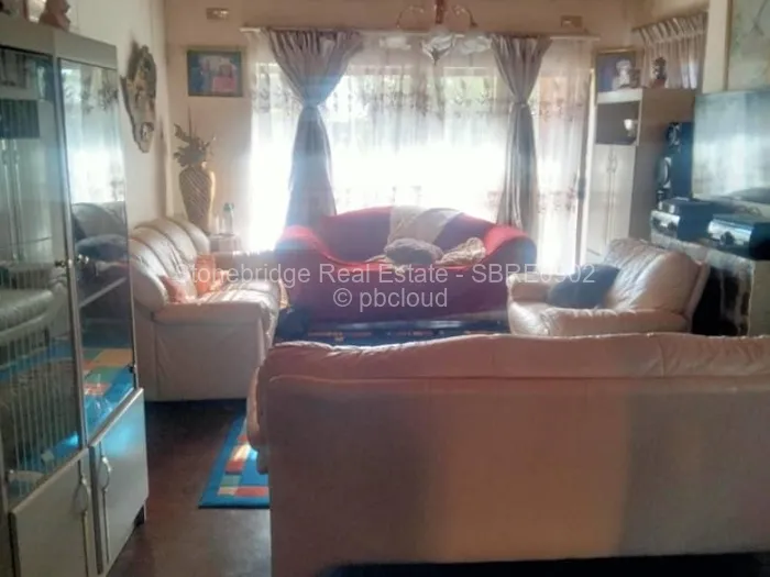 4 Bedroom House for Sale in Nkulumane, Bulawayo