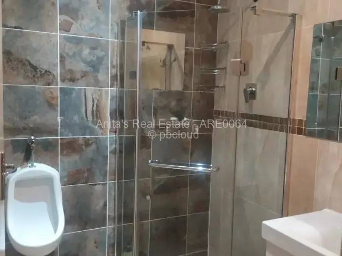 4 Bedroom House for Sale in Hillside Byo, Bulawayo