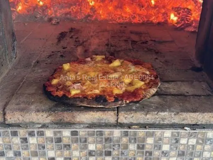 4 Bedroom House for Sale in Hillside Byo, Bulawayo